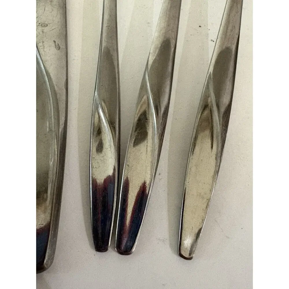 WM Rogers Revelation Stainless Flatware Lot Knives Forks Spoon MCM Replacments